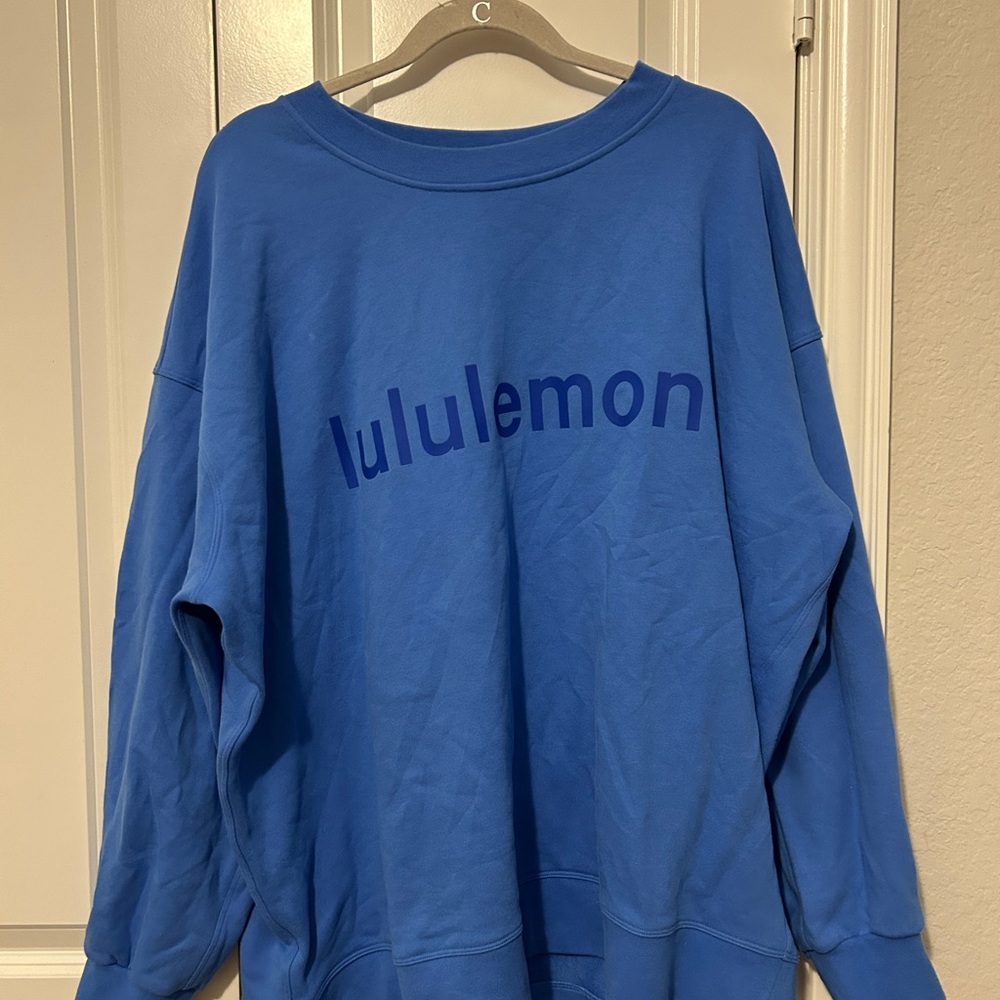 Lululemon perfectly oversized crew